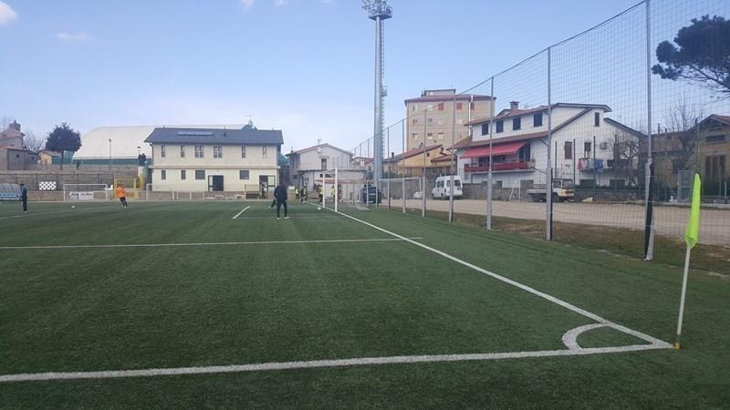 UFFICIALE – Seravezza Pozzi: ceduto al Valdarno il difensore italo-albanese Kley Luka