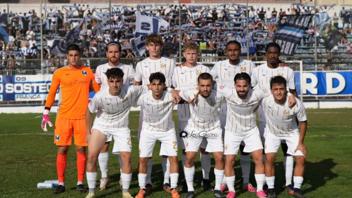 La Virtus Francavilla espugna anche Martina e mantiene la vetta solitaria